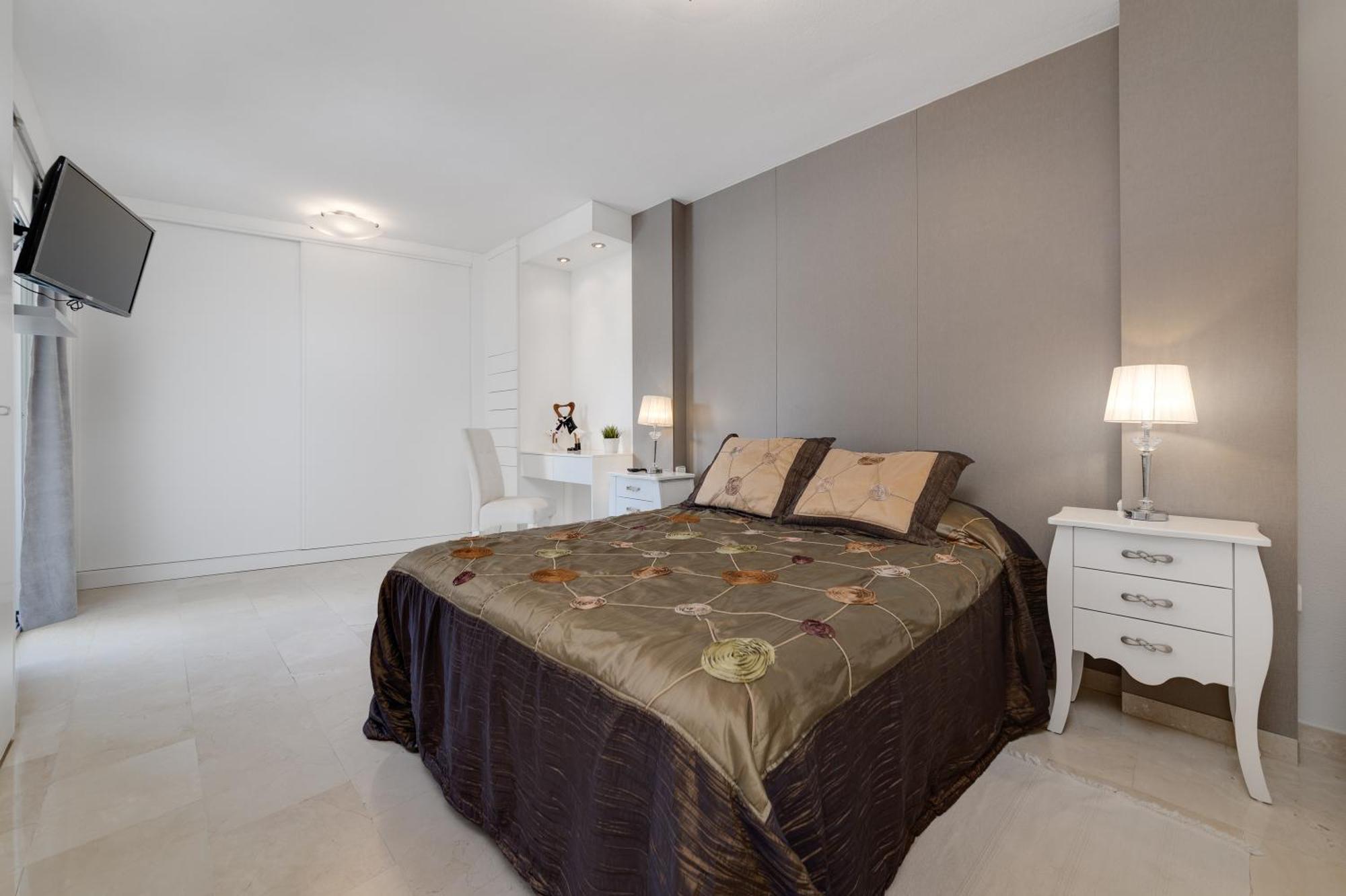 Apartamentos Oasis البير المظهر الخارجي الصورة